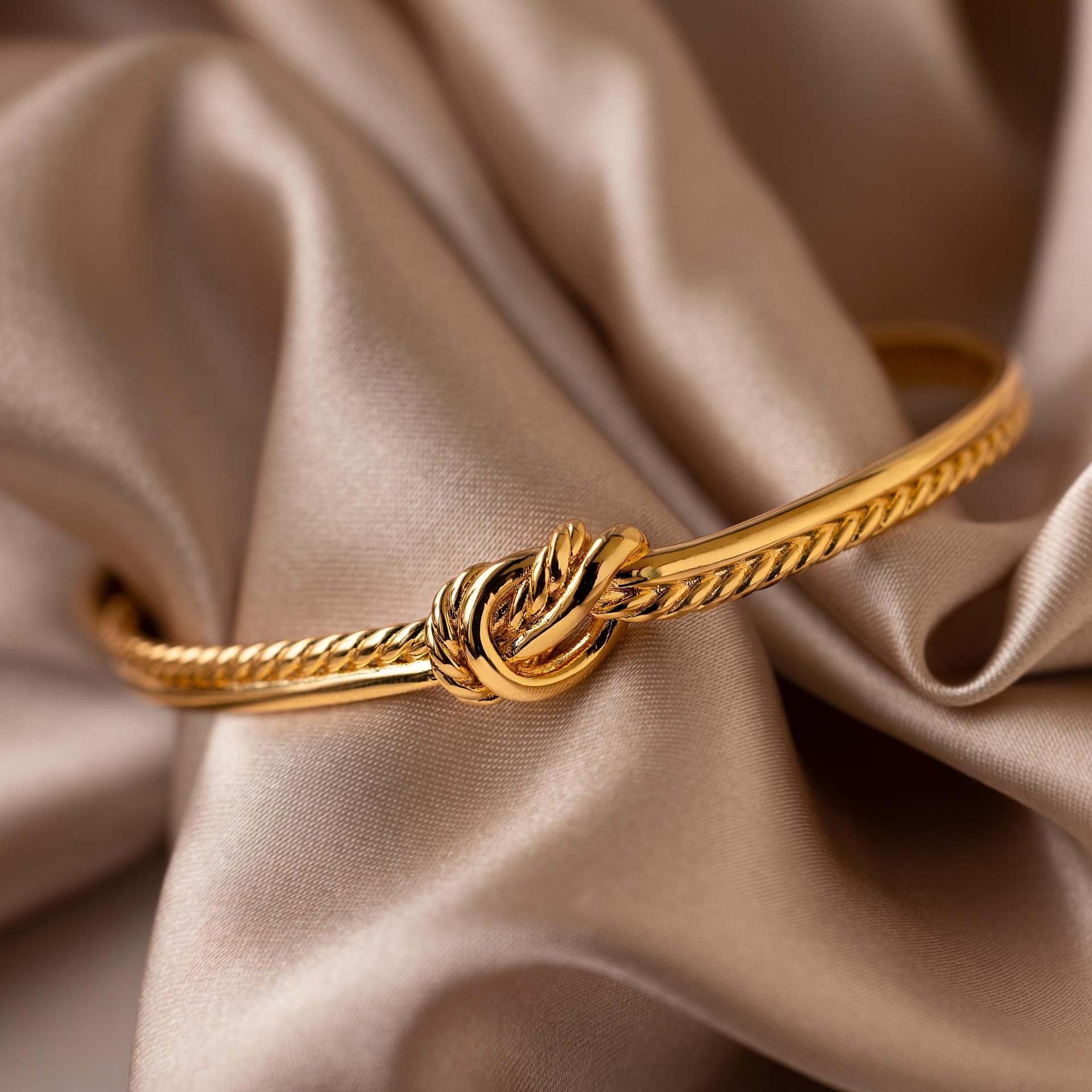 Gold Knot Cuff Bracelet – Minimal Twist Bangle