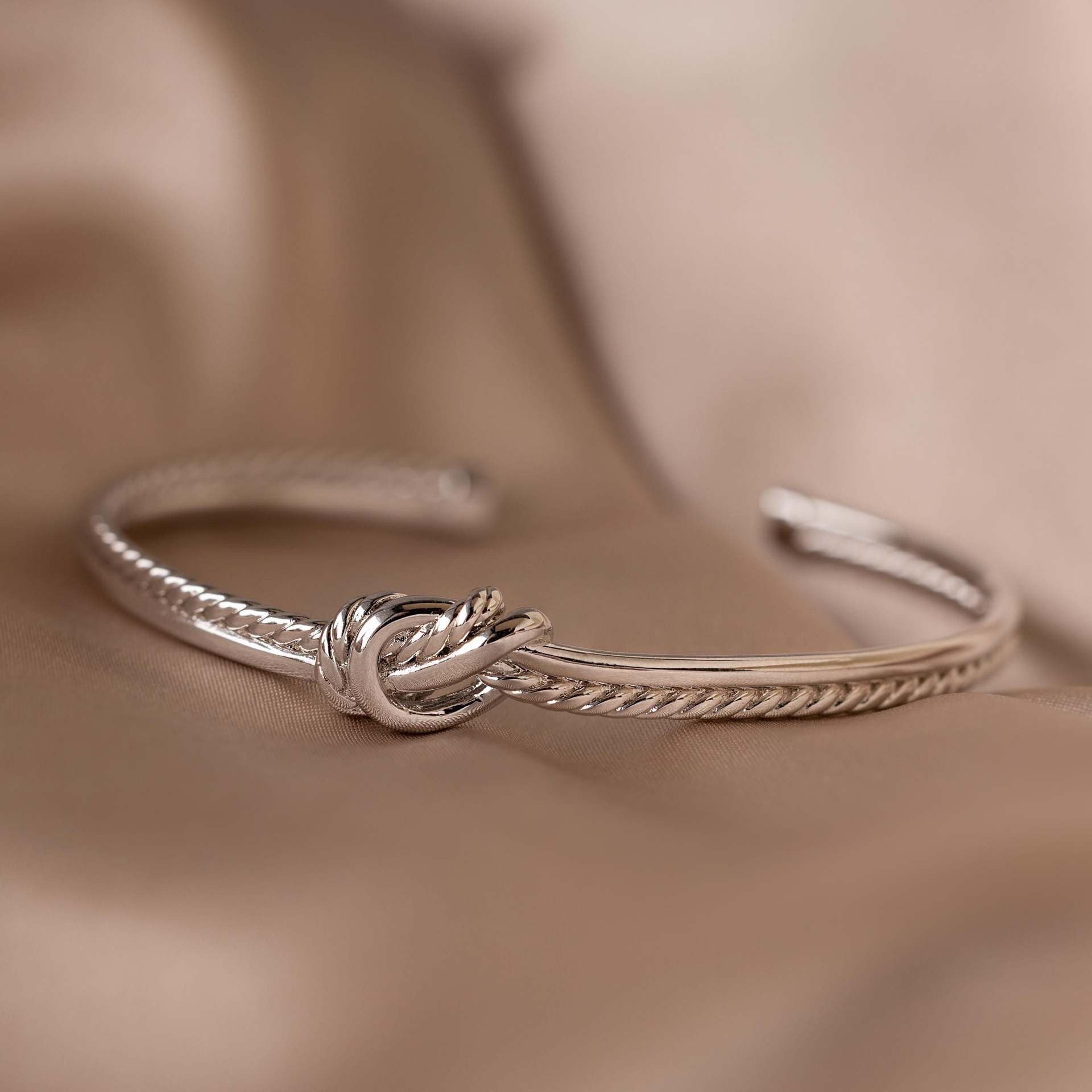 Gold Knot Cuff Bracelet – Minimal Twist Bangle