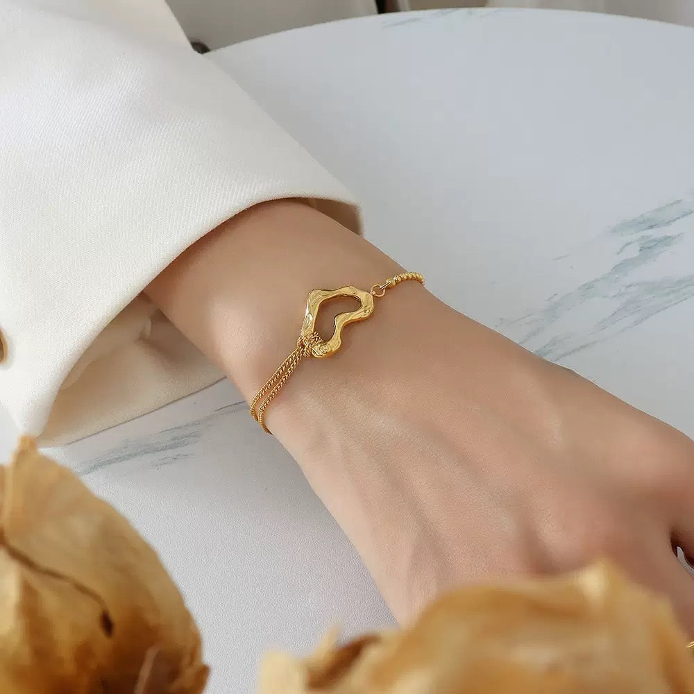 Gold Heart Chain Bracelet – Dainty Adjustable Love Bracelet