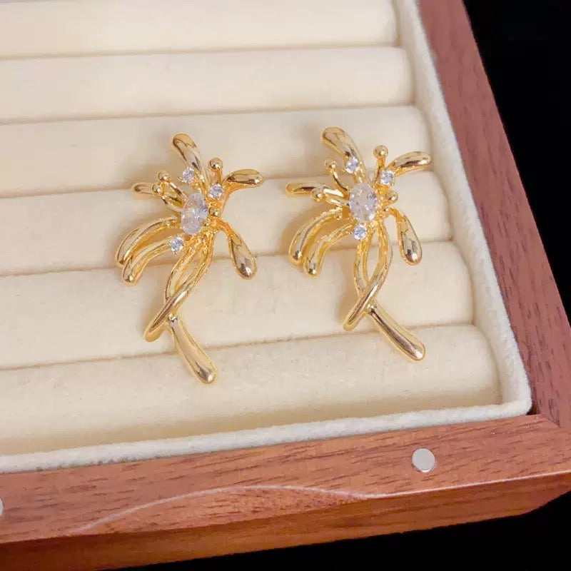 Solaris Liquid Gold Blossom Studs