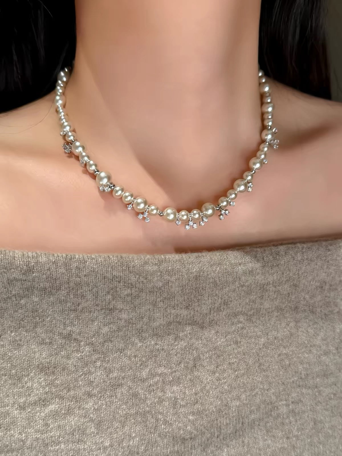 Stardust Graduated Pearl Collar Necklace