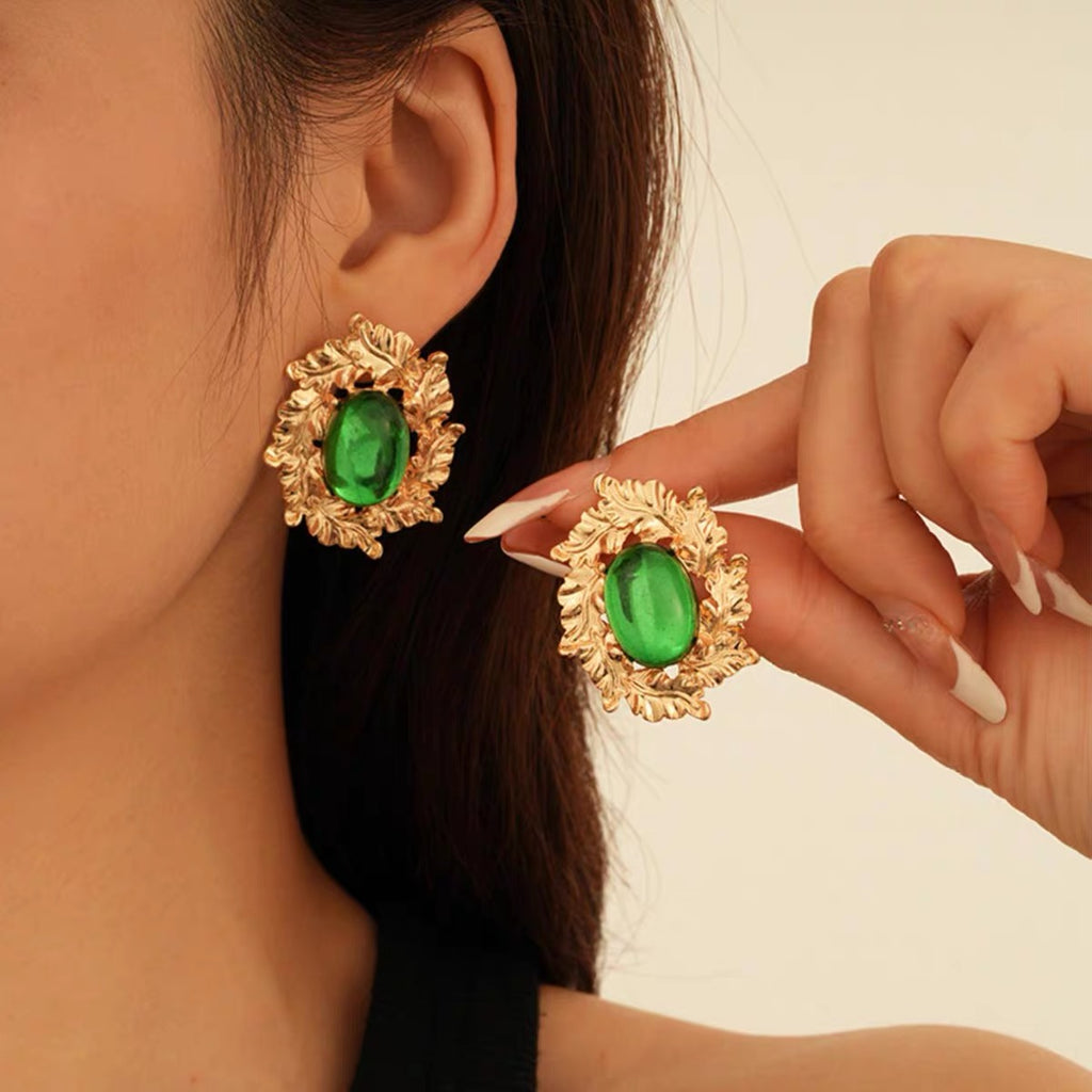 Ivy Cabochon Statement Studs