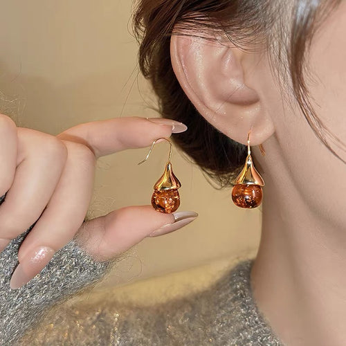 Aura Amber Foil Teardrop Hooks
