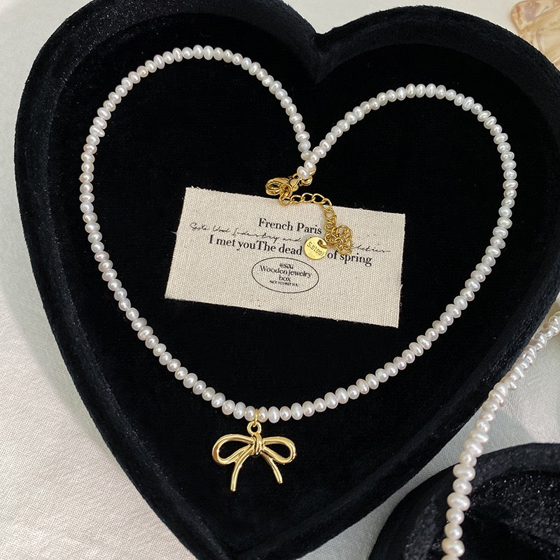 Chérie Seed Pearl Bow Pendant Necklace